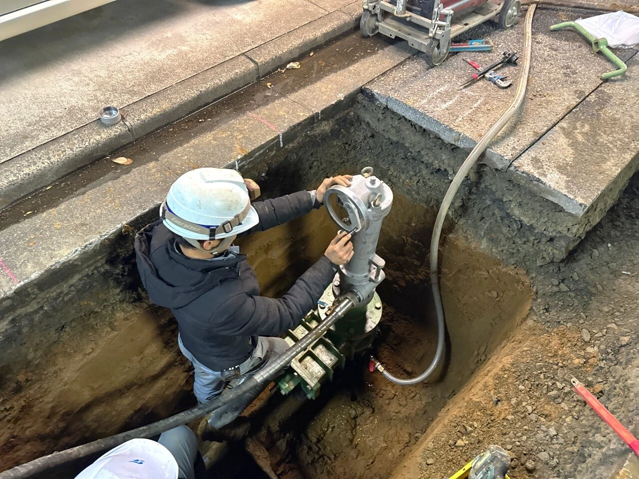 水道業界で専門知識を蓄え、充実した職場環境で新しいスタートを切ろう！