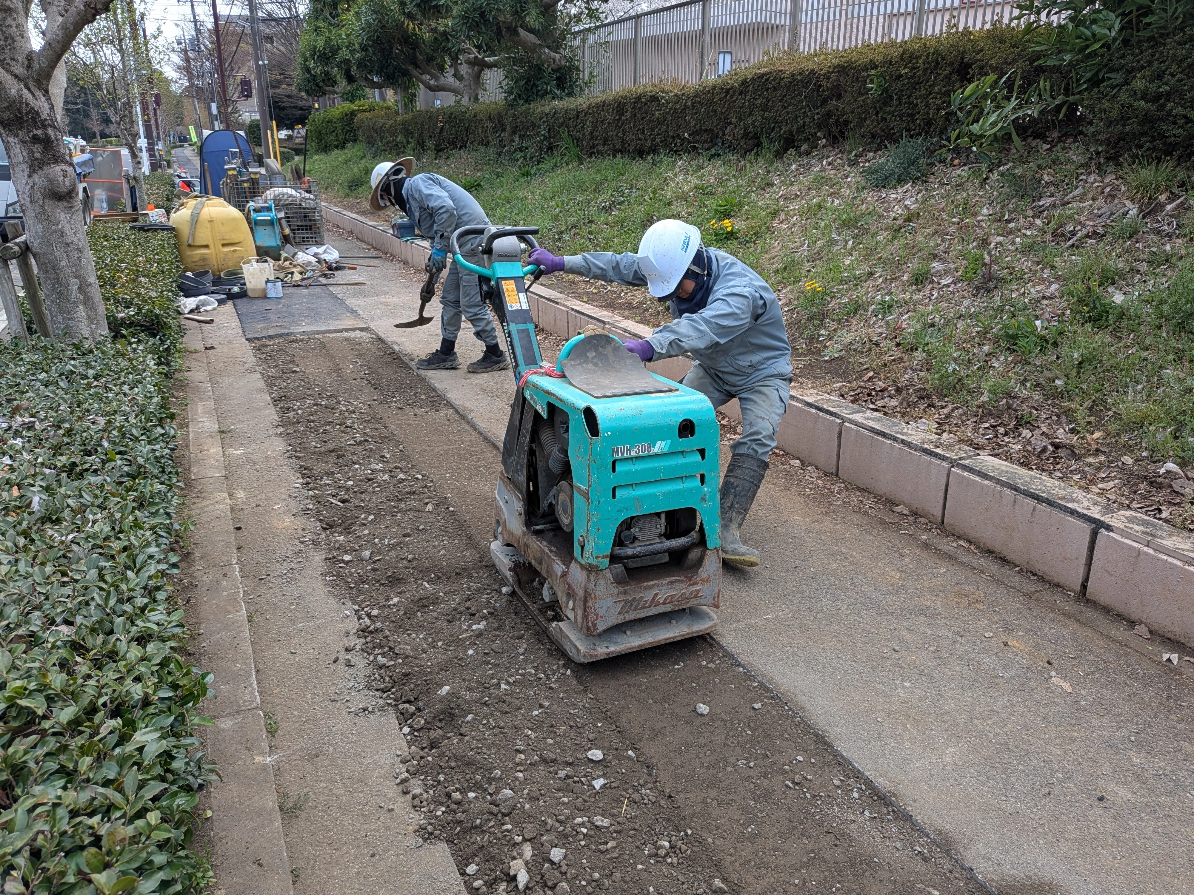 お問い合わせ・応募方法