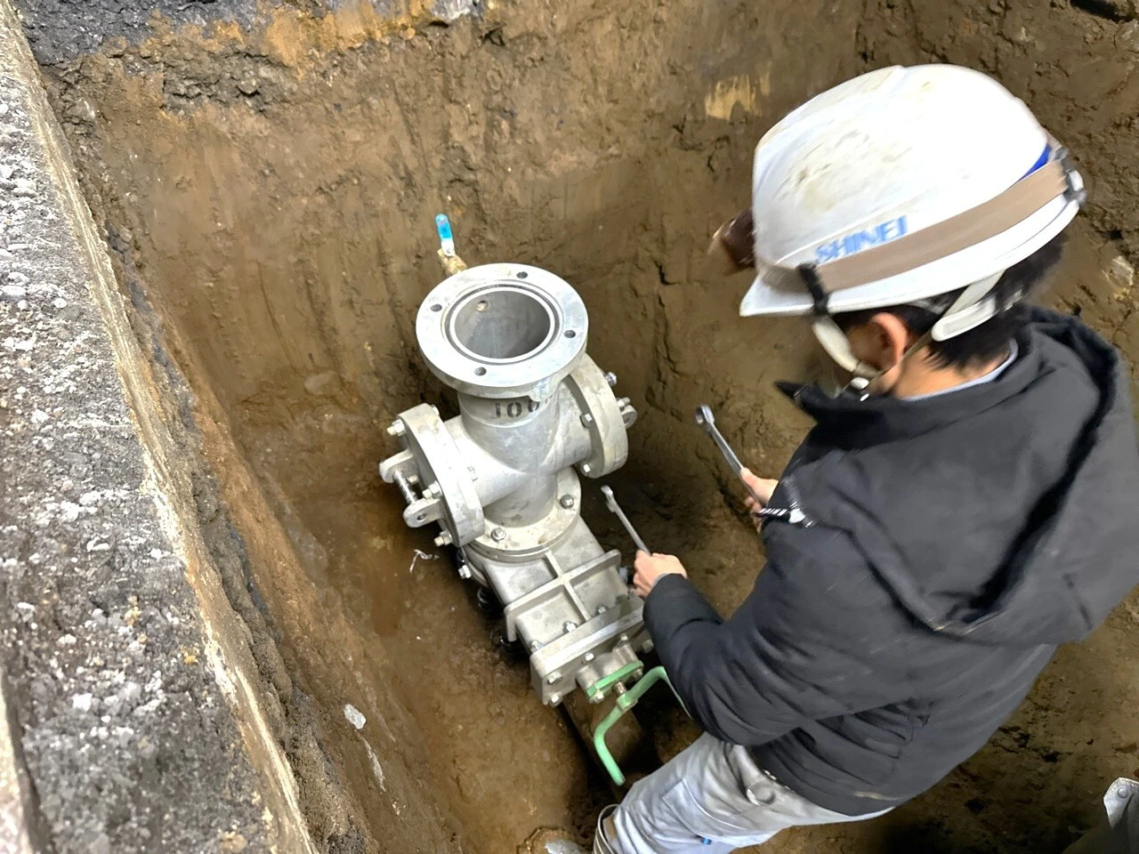 水道工事で身につける実践的スキルが、キャリアの扉を開く！