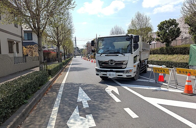 未来のためのインフラを支える、公共水道工事に挑戦する運転手募集